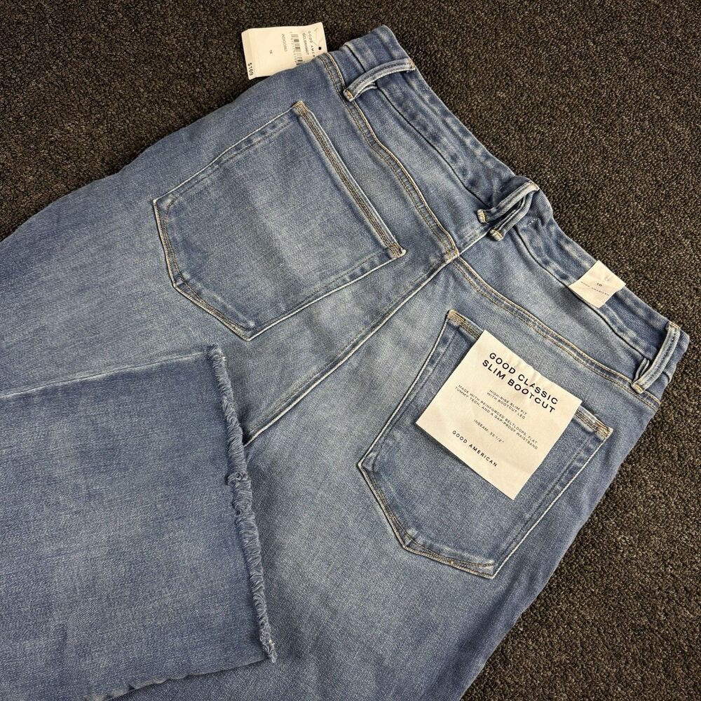 Good American NWT Good Classic Slim Bootcut Jeans Sz 16 Raw Hem Medium Wash